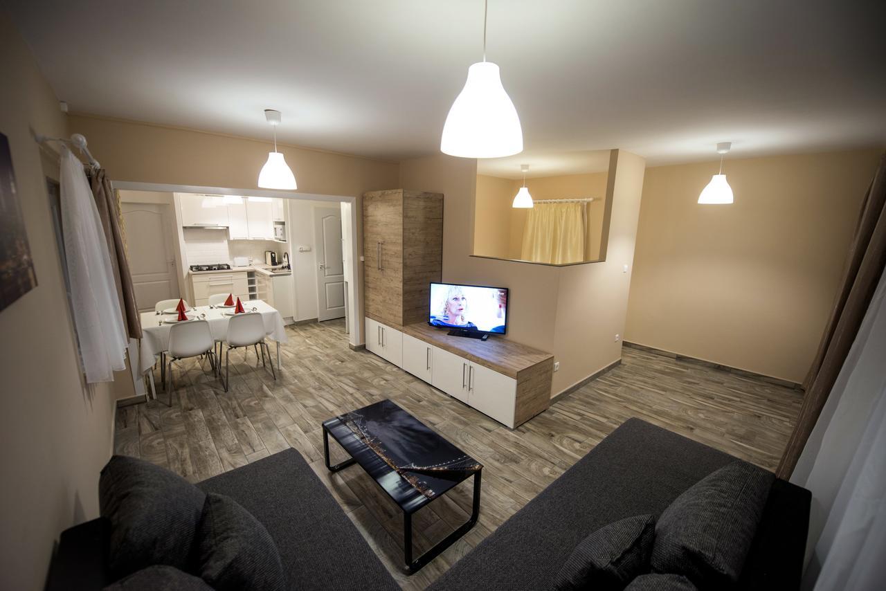 Panoráma City Apartman Pécs Exterior foto